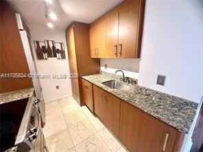 10275 Collins Ave, Unit # 323 in Bal Harbour, FL - Building Photo - Building Photo