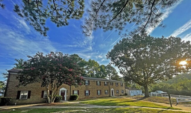 356 Cypresswood Ct in Virginia Beach, VA - Building Photo - Building Photo