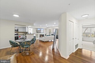 6601 Thackwell Way in Alexandria, VA - Building Photo - Building Photo