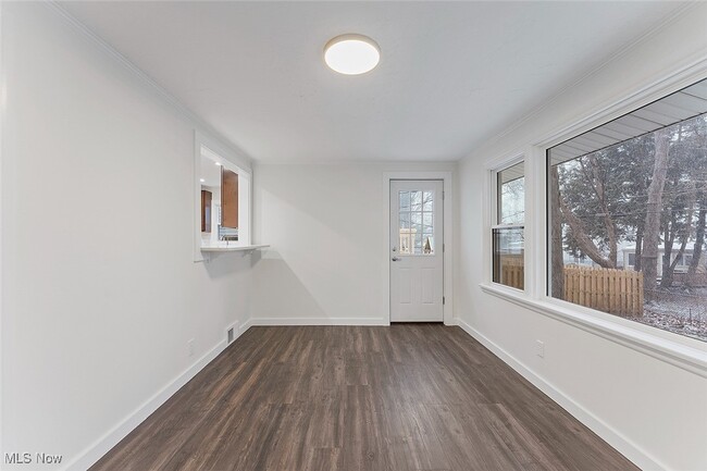 23815 Woodway Rd in Beachwood, OH - Building Photo - Building Photo