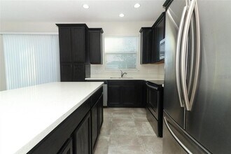 3557 Brighton Park Cir in Belle Isle, FL - Building Photo - Building Photo
