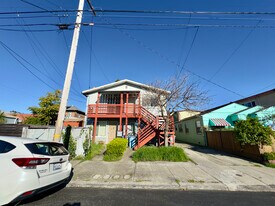2835 California St, Unit 4 in Berkeley, CA - Building Photo