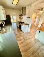 334 Calor Dr in Buellton, CA - Foto de edificio - Building Photo