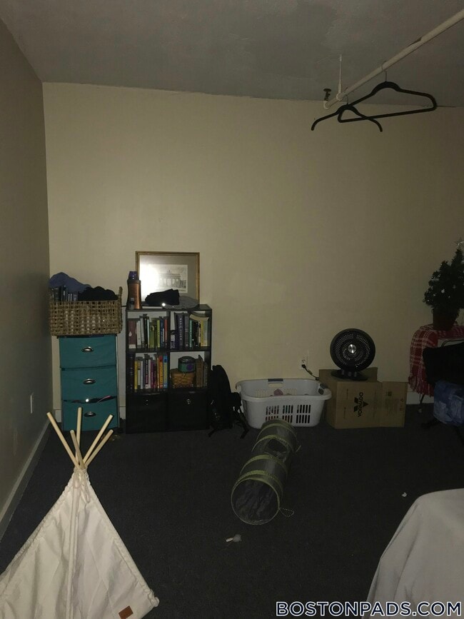 19 Peterborough St in Boston, MA - Foto de edificio - Building Photo