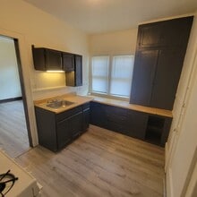 2011-13 Pierce St in Sioux City, IA - Building Photo - Building Photo