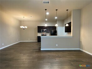 2213 Avery Village in New Braunfels, TX - Building Photo - Building Photo