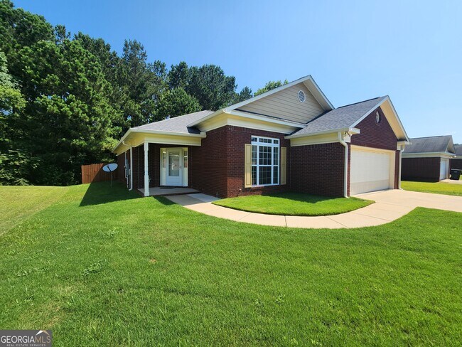 8070 Santee Ct in Columbus, GA - Building Photo - Building Photo