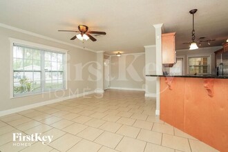164 Beverly Dr in Cypress Gardens, FL - Foto de edificio - Building Photo