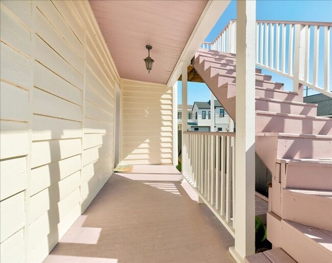 8 Sires St in Charleston, SC - Building Photo - Building Photo