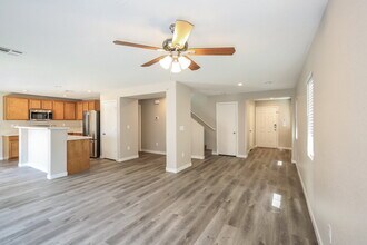 25 Yellow Peak Ave in North Las Vegas, NV - Building Photo - Building Photo