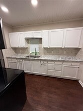 108 W Dallas St in Cleveland, TX - Building Photo - Building Photo