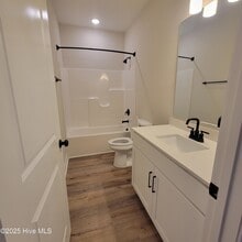 204 S Johnson St in Burgaw, NC - Building Photo - Building Photo