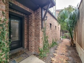 1602 White St in Houston, TX - Building Photo - Building Photo