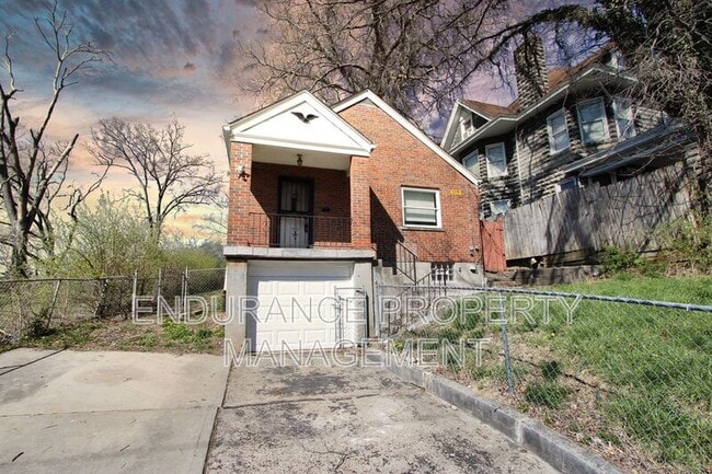 property at 937 Grand Ave