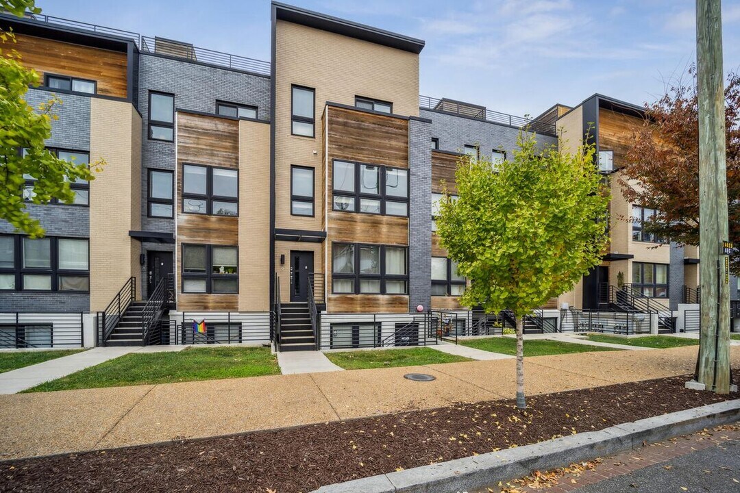 2724 12th St NE in Washington, DC - Building Photo