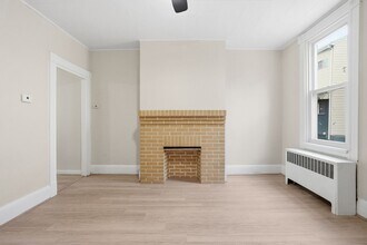 331.5 Orwell Way in Pittsburgh, PA - Building Photo - Building Photo