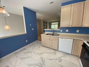 4110 Flower Box Ct in Fairfax, VA - Building Photo - Building Photo