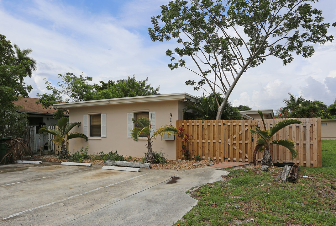 814 NE 14th Pl in Fort Lauderdale, FL - Building Photo