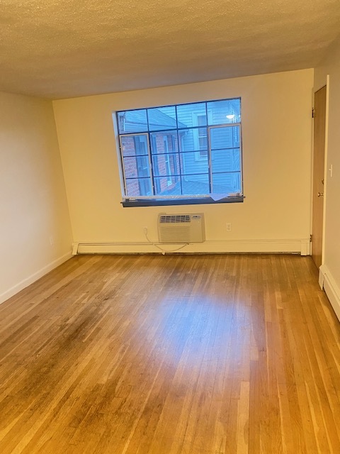 28 Prospect St, Unit 2 in Waltham, MA - Building Photo - Building Photo