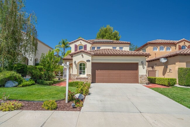 property at 28437 Lobelia Ln