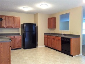 9488 W Quarter Moon Dr in Pendleton, IN - Building Photo - Building Photo