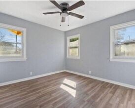 6103 Avenue S in Lubbock, TX - Building Photo - Building Photo