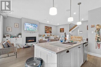 143 Clegg St in Ottawa, ON - Building Photo - Building Photo