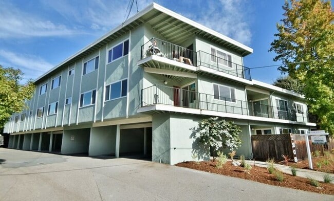 property at 1208 Sir Francis Drake Blvd