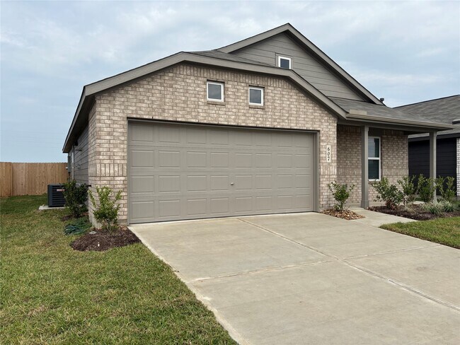 607 Amberwood Creek Dr in Crosby, TX - Building Photo - Building Photo