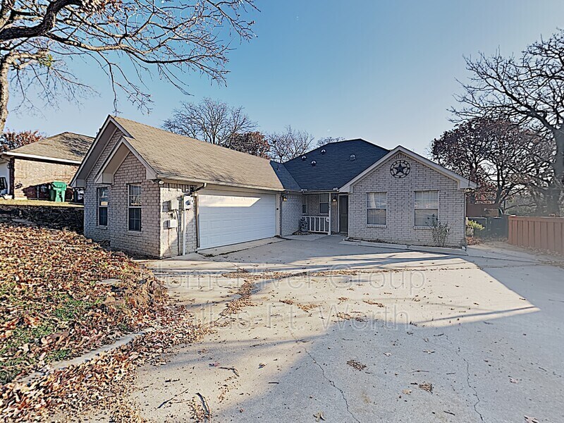 1501 Timberidge St in Denton, TX - Building Photo