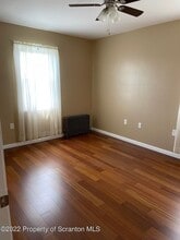 232 Moosic Rd, Unit 1 in Old Forge, PA - Building Photo - Building Photo