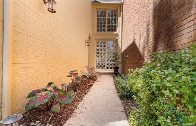 2988 Old Farm Rd in Montgomery, AL - Foto de edificio - Building Photo