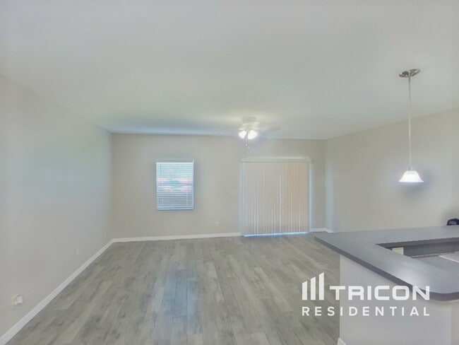 4125 11th St E in Bradenton, FL - Building Photo - Building Photo