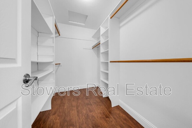 property at 38 Circle Creek Ct