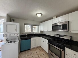 44 Lincoln St, Unit 1 in Cambridge, MA - Building Photo