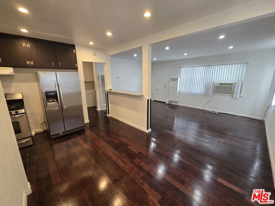 14758 Lemay St in Los Angeles, CA - Building Photo