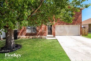 13423 Alder Creek Dr in San Antonio, TX - Building Photo