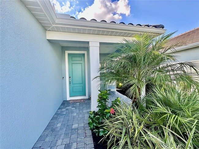 2633 Star Apple Wy in Sarasota, FL - Building Photo - Building Photo