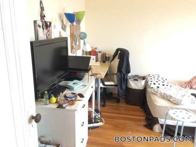 1197 Boylston St in Boston, MA - Building Photo - Building Photo