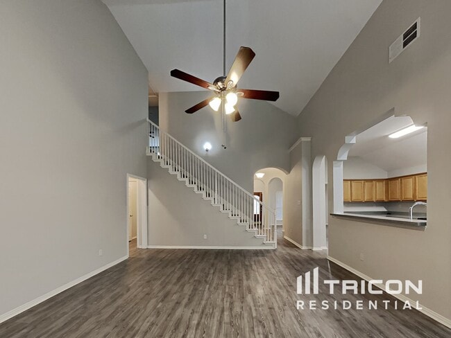 214 Joseph Dr in Glenn Heights, TX - Building Photo - Building Photo