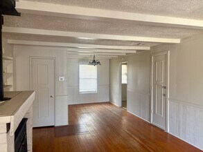 4913 N Independence Ave in Oklahoma City, OK - Building Photo - Building Photo