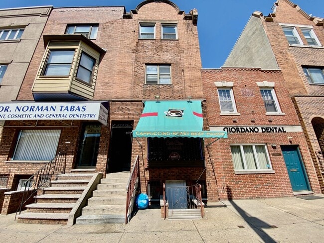 property at 2532 S Broad St