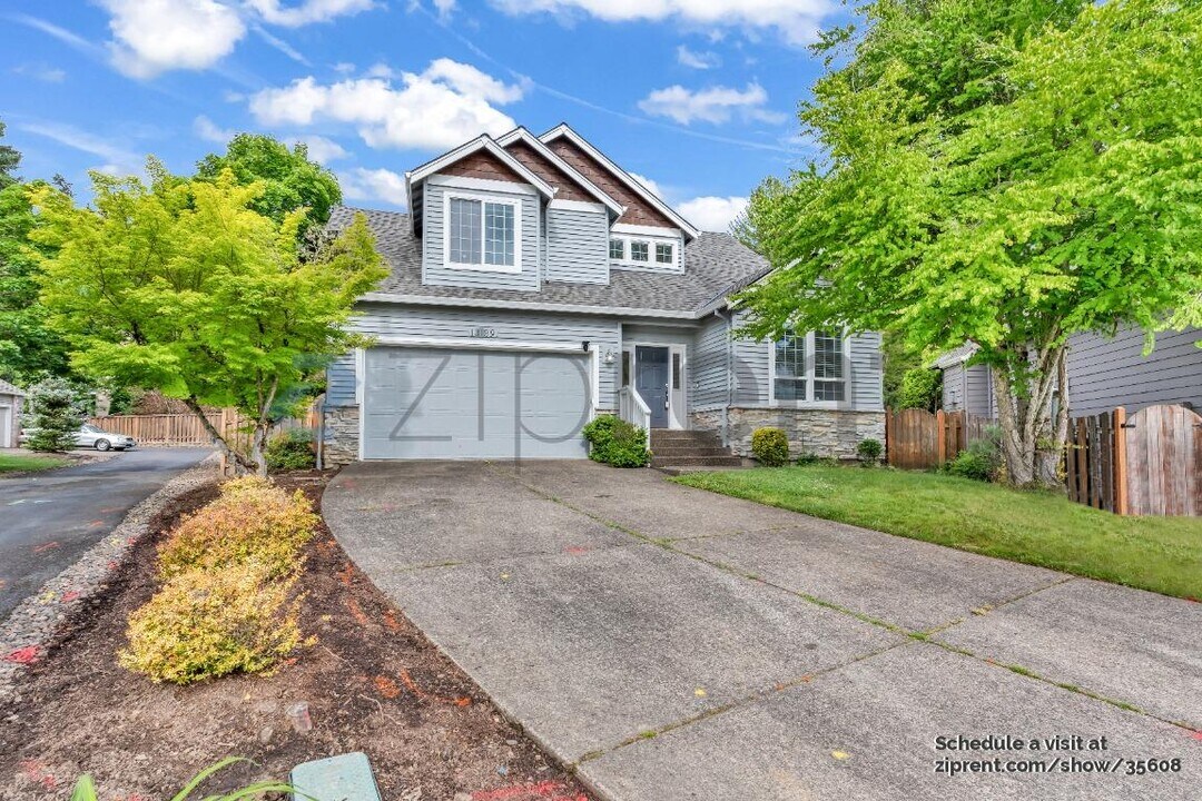 13139 SW Wellington Pl in Tigard, OR - Building Photo
