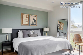 1305 E Marion St in Seattle, WA - Building Photo - Building Photo