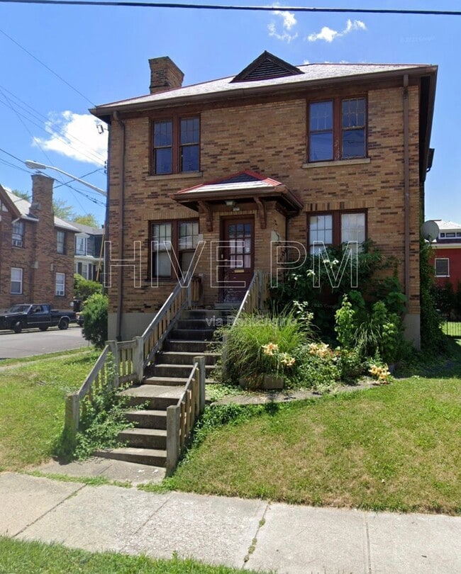 property at 3745 St Lawrence Ave