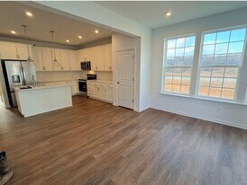 620 Slick Terrace in Martinsburg, WV - Building Photo