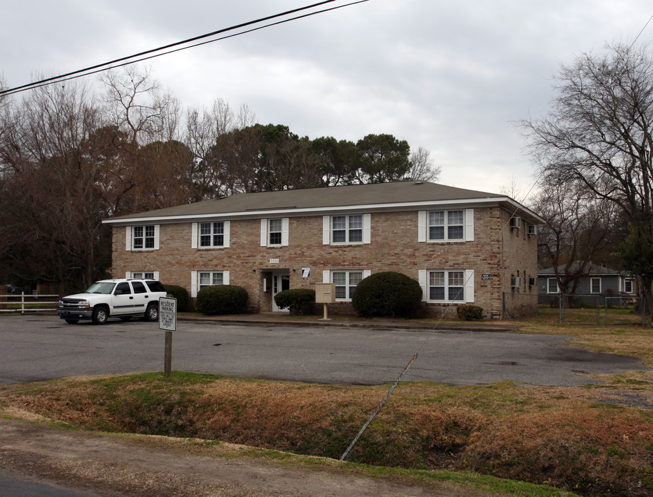 Evergreen in Charleston, SC - Building Photo