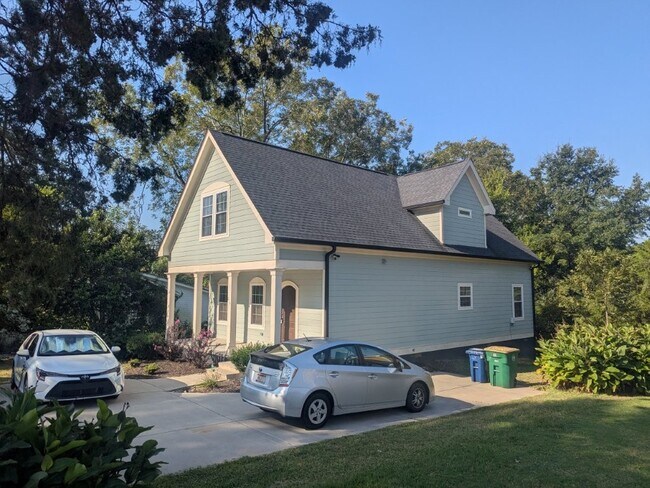 214 Evans St in Athens, GA - Building Photo - Building Photo