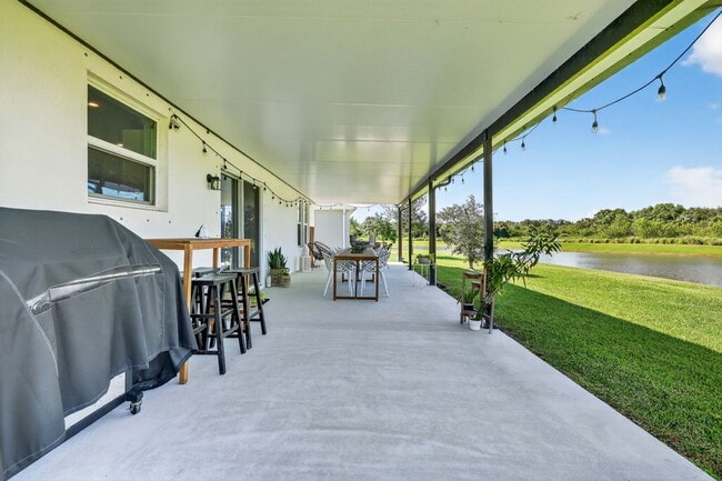 3518 Carriage Pointe Cir in Fort Pierce, FL - Building Photo - Building Photo