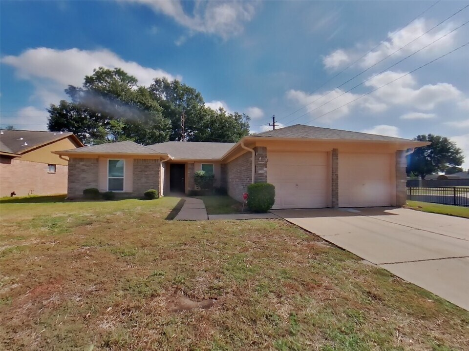 2602 Carson Dr in Katy, TX - Building Photo